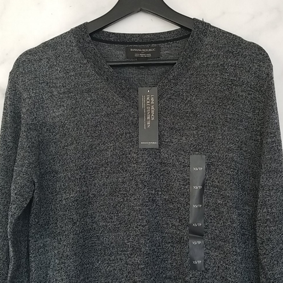 Banana Republic Other - NWT Banana Republic merino wool v neck sweater